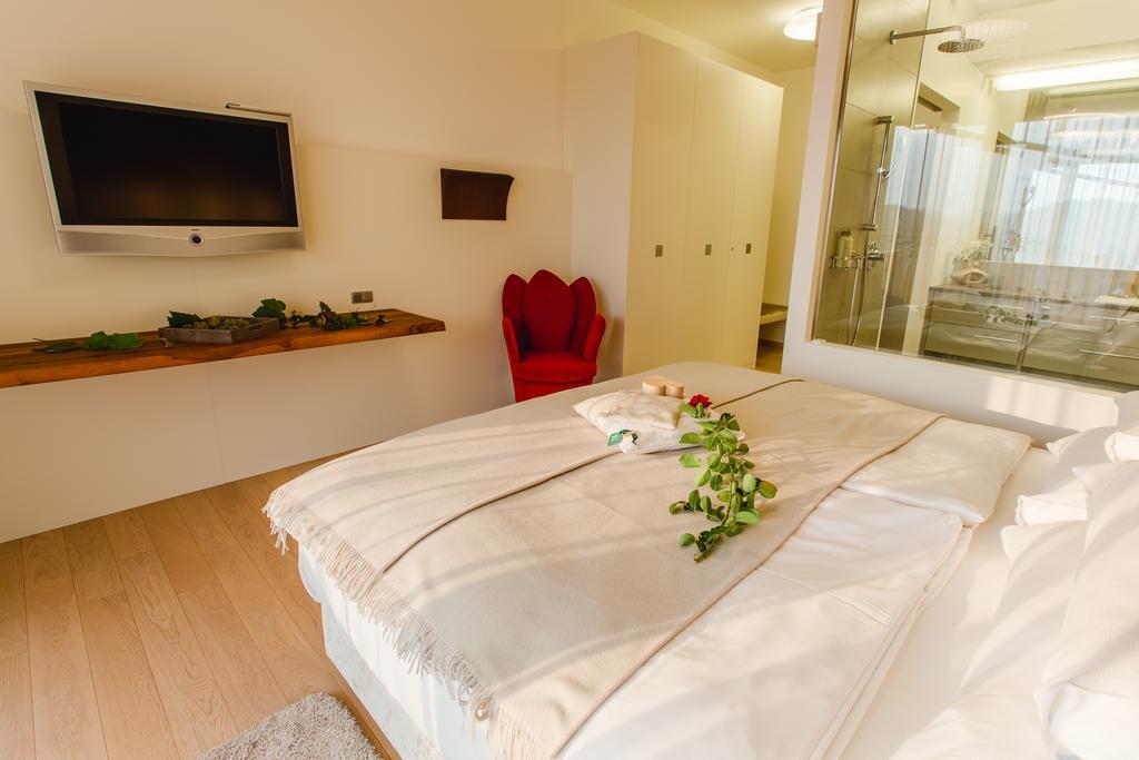 Wohnen Im Wein Apartman Ehrenhausen Kültér fotó